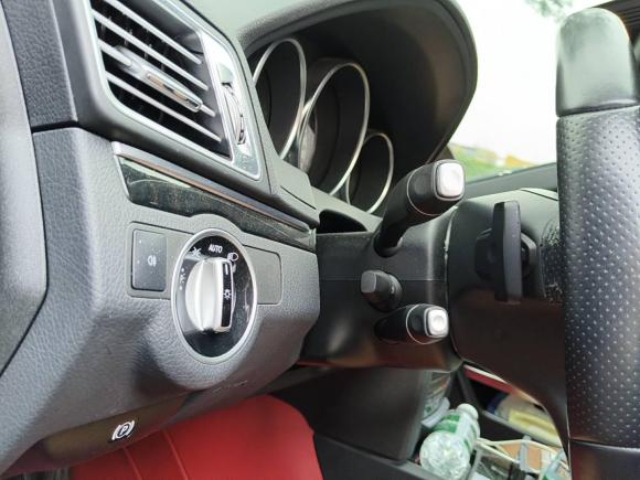 [深圳·粤B] 二手奔驰奔驰E级2014款 E 260 敞篷轿跑车