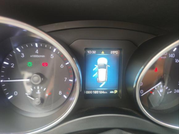 [深圳·粤B] 二手哈弗哈弗H92015款 2.0T 四驱豪华型 7座