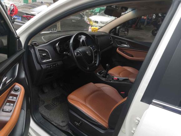 [义乌·贵E] 二手宝骏宝骏5602017款 律动版 1.5T 手动尊享型