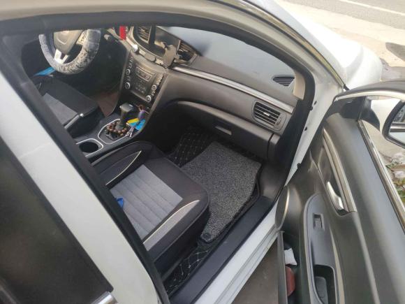 [无锡·苏B] 二手奔腾奔腾B502016款 1.4T 自动豪华型