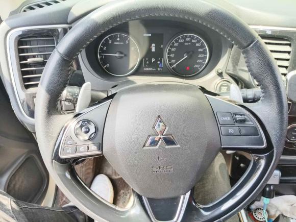 [金华·浙G] 二手三菱欧蓝德2021款 2.4L 四驱致享版 7座