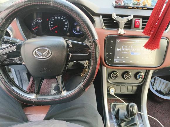 [杭州·浙A] 二手北汽幻速北汽幻速S32016款 S3L 1.5L 手动尊享型