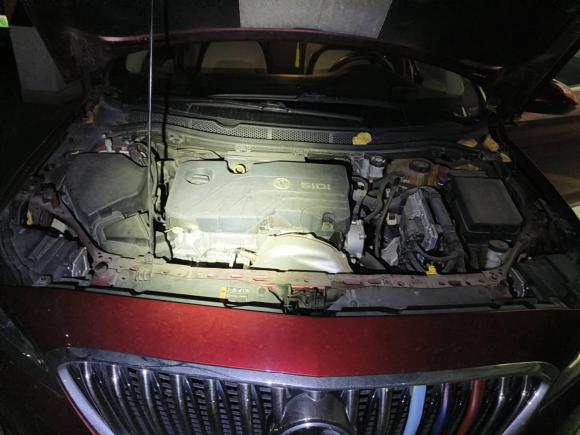 [成都·川A] 二手别克威朗2017款 三厢 15S 自动领先型