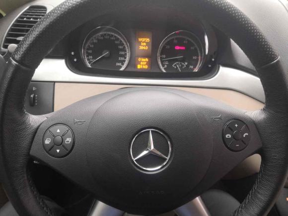 [无锡·苏B] 二手奔驰唯雅诺2010款 2.5L 豪华版