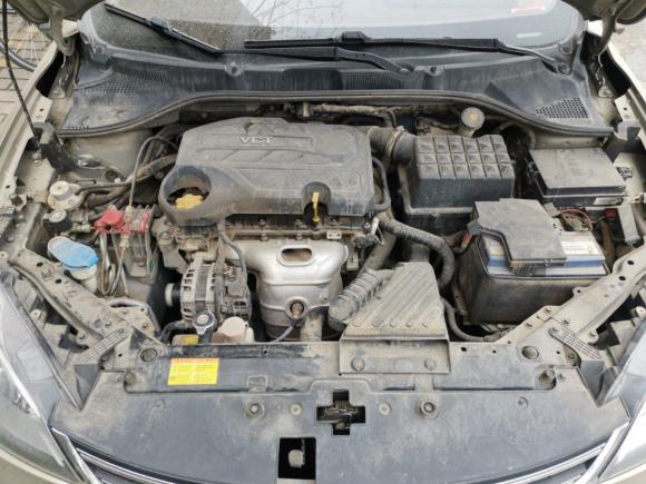 [西安·陕A] 二手荣威荣威3602015款 1.5L 手动豪华版