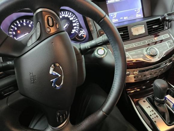 [成都·川A] 二手英菲尼迪英菲尼迪Q702017款 Q70L 2.5L 悦享版