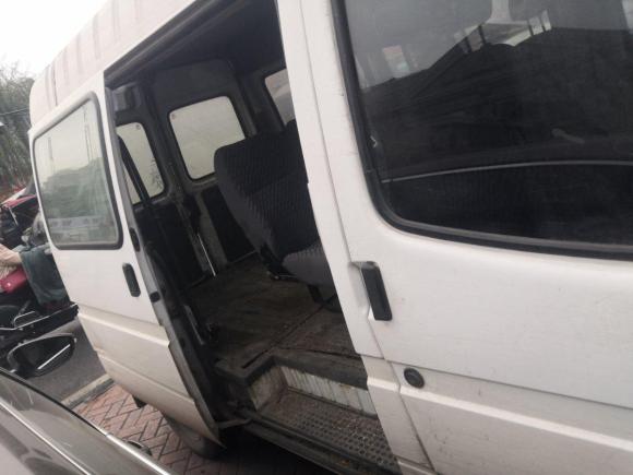 [成都·苏B] 二手福特经典全顺2013款 2.8T柴油物流型短轴中顶JX493ZLQ4