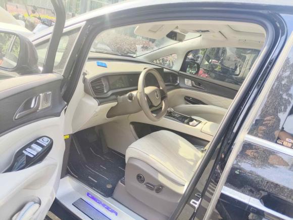 [成都·陕A] 二手腾势腾势D92022款 DM-i 970 四驱旗舰型