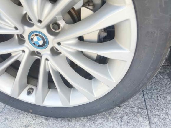 [南京·苏A] 二手宝马宝马5系新能源2019款 改款 530Le 豪华套装