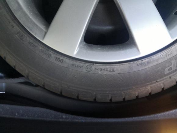 [杭州·浙A] 二手大众辉腾2011款 3.6L V6 4座加长Individual版