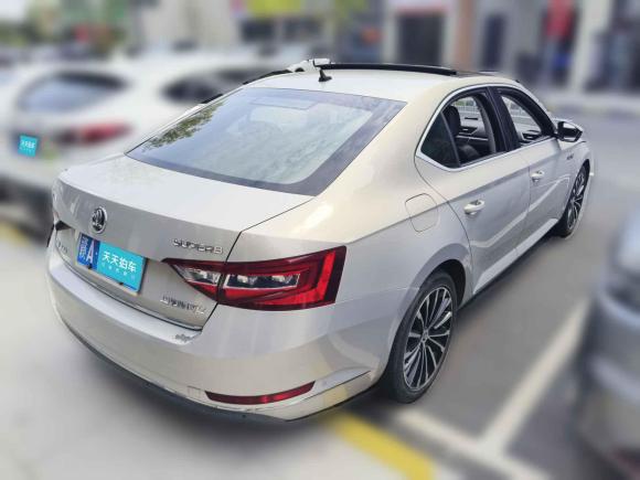 [南昌·赣A] 二手斯柯达速派2016款 TSI330 DSG智行版