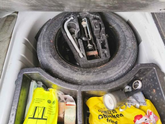 [台州·沪C] 二手斯柯达昕锐2018款 1.6L 自动舒适版