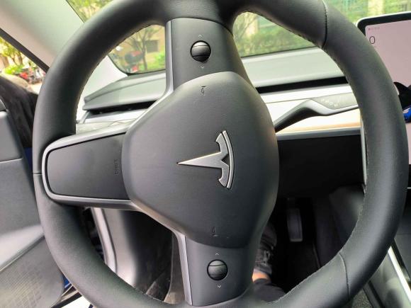 [上海·沪A] 二手特斯拉Model 32020款 标准续航后驱升级版