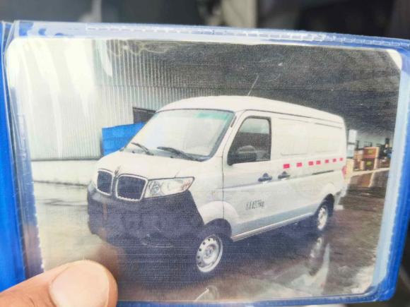 [上海·苏F] 二手金杯小海狮X302023款 1.5L 超享型厢货2/5座无空调版SWC15M