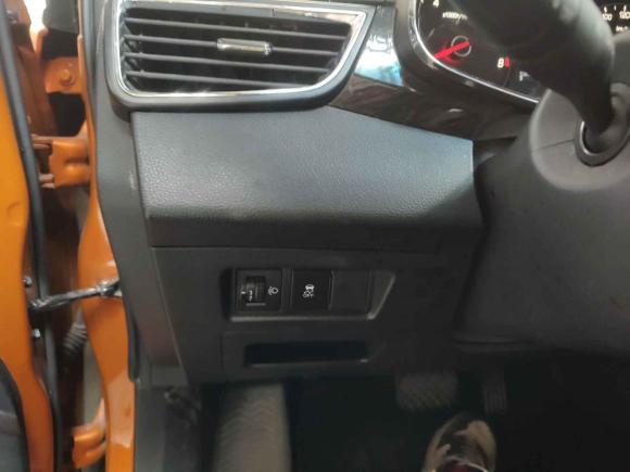 [广州·粤A] 二手宝骏宝骏3102017款 1.5L 自动豪华型