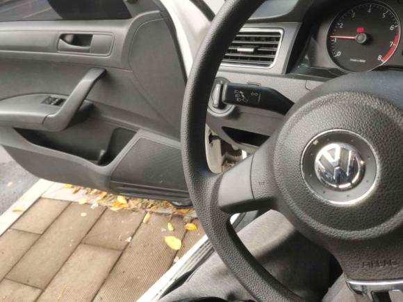 [杭州·浙A] 二手大众桑塔纳2013款 1.6L 手动风尚版