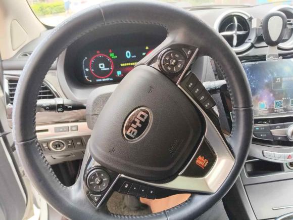 [深圳·粤B] 二手比亚迪唐新能源2015款 2.0T 四驱旗舰型