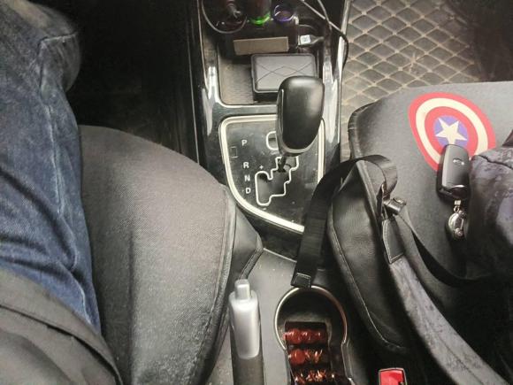 [武汉·鄂A] 二手陆风陆风X22017款 1.6L 自动锋锐版