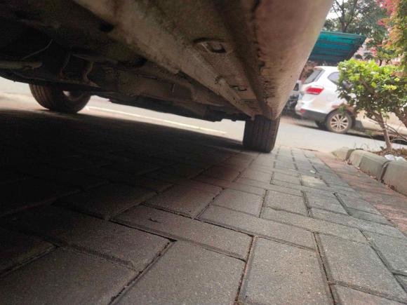 [武汉·鄂A] 二手大众朗逸2013款 改款经典 1.6L 手动风尚版