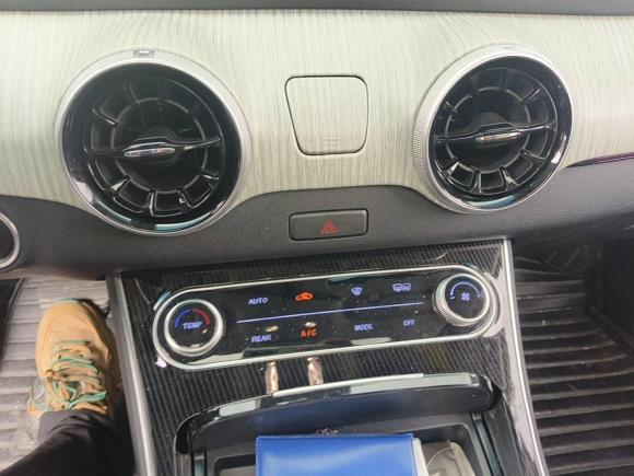 [苏州·苏E] 二手东风风行风行游艇2022款 1.5T DCT逐浪版