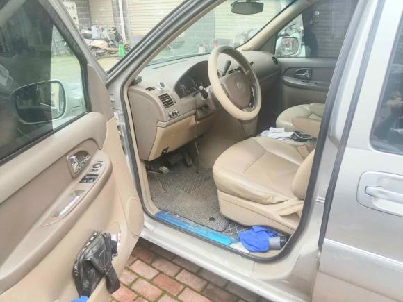 [南昌·赣A] 二手别克别克GL82014款 2.4L 经典版