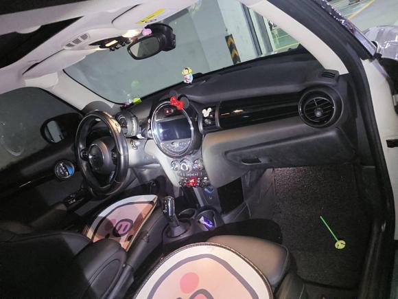 [南京·苏A] 二手MINIMINI2019款 1.5T COOPER 经典派