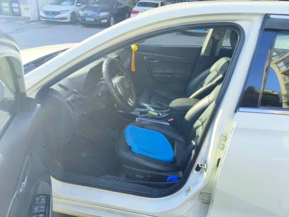 [南京·苏A] 二手广汽传祺传祺GA62016款 235T DCT精英版