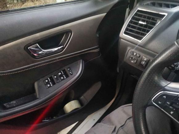 [湖州·浙F] 二手东风风光风光S5602018款 1.8L 手动都市型 7座