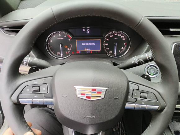 [无锡·苏B] 二手凯迪拉克凯迪拉克XT42021款 28T 两驱技术型