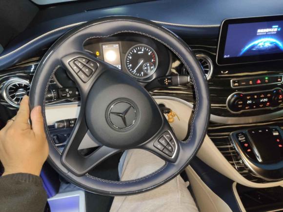 [南通·苏U] 二手AM晓奥晓奥V-Class2022款 梵赫版