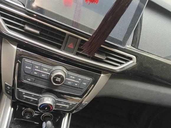 [上海·辽M] 二手众泰大迈X52017款 超值版 1.6L 手动时尚型