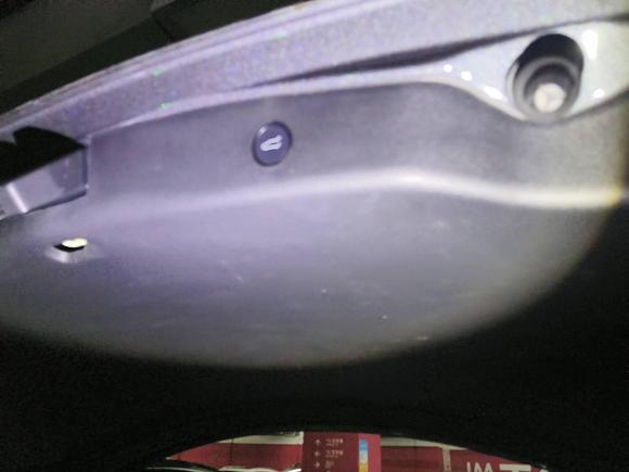 [上海·沪A] 二手特斯拉Model 32021款 标准续航后驱升级版