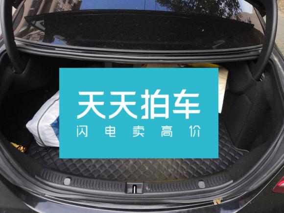 [上海·沪D] 二手奔驰奔驰E级2016款 E 300 L 时尚型