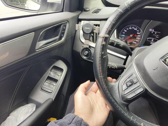 [苏州·苏E] 二手荣威荣威RX52018款 20T 两驱手动旗舰版