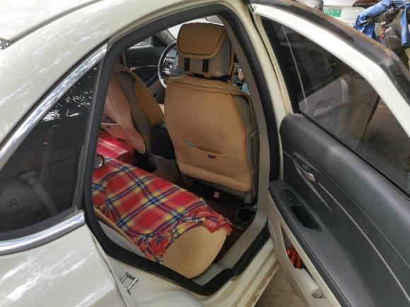 [济南·鲁A] 二手北汽绅宝绅宝D502014款 1.5L CVT标准版