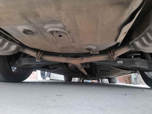 [广州·赣D] 二手起亚起亚K52016款 2.0L 自动LUX