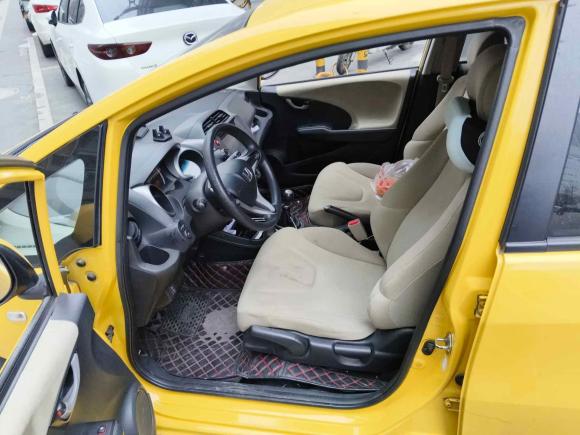 [成都·川A] 二手本田飞度2011款 1.3L 手动舒适版