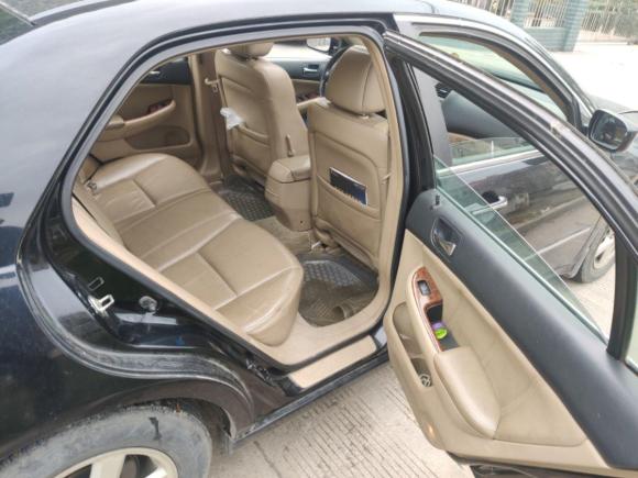 [上海·沪C] 二手本田雅阁2006款 2.4L 标准版