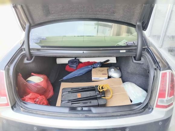 [苏州·苏E] 二手克莱斯勒克莱斯勒300C2014款 3.0L 卓越版