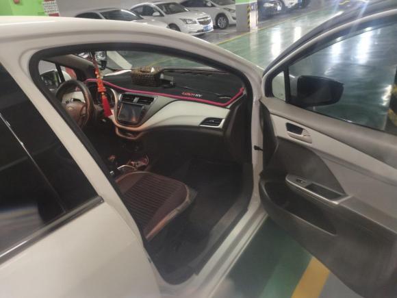 [西安·陕A] 二手雪佛兰乐风RV2016款 1.5L 自动畅行版