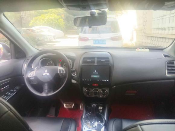 [青岛·鲁F] 二手三菱劲炫ASX2013款 2.0L CVT四驱尊贵版