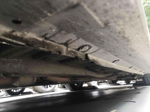 [广州·粤A] 二手斯巴鲁力狮2010款 2.0i豪华旅行版