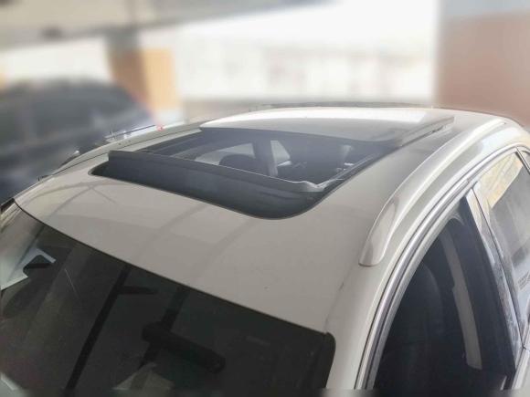 [武汉·鄂A] 二手奥迪奥迪Q32016款 30 TFSI 风尚型