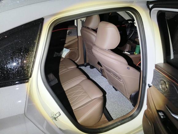 [芜湖·皖B] 二手奇瑞艾瑞泽82023款 高能版 2.0T DCT劲