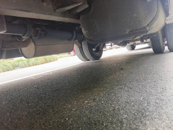 [杭州·浙A] 二手依维柯依维柯褒迪2012款 2.5T-A32 基本型