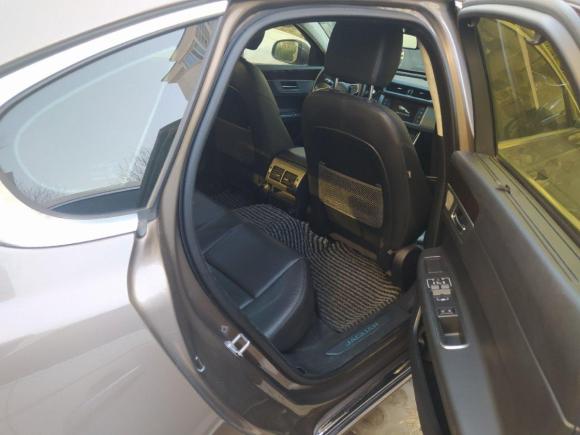 [北京·蒙A] 二手捷豹捷豹XFL2018款 XFL 2.0T 200PS 精英版