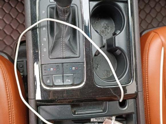 [成都·川A] 二手起亚嘉华2015款 2.2T 旗舰版 国IV