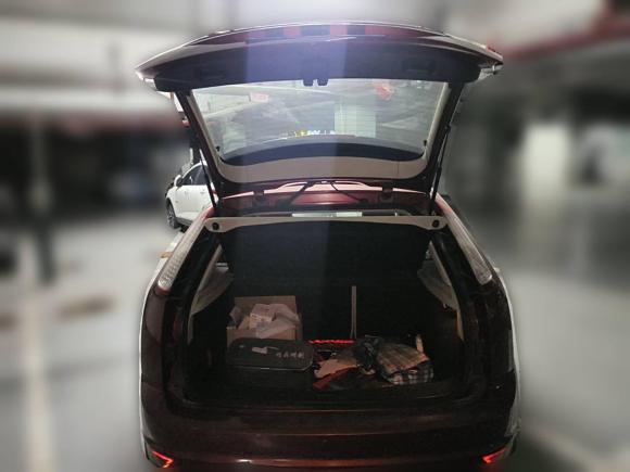 [西安·陕A] 二手福特福克斯2011款 两厢 1.8L 自动时尚型