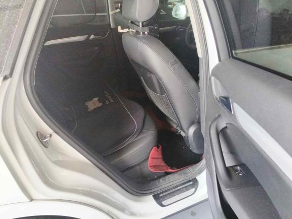 [武汉·鄂A] 二手奥迪奥迪Q32016款 30 TFSI 风尚型