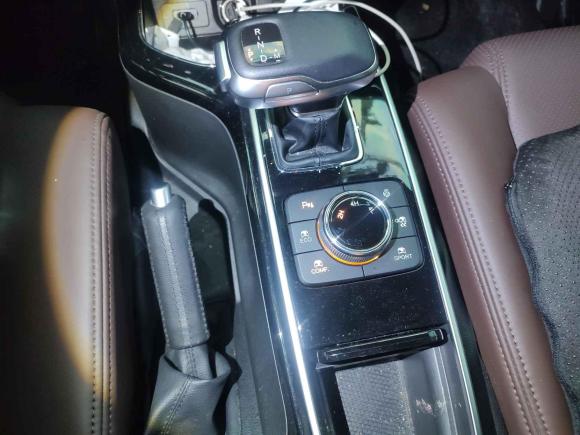 [广州·粤A] 二手北京北京BJ802020款 3.0T 自动至尊版